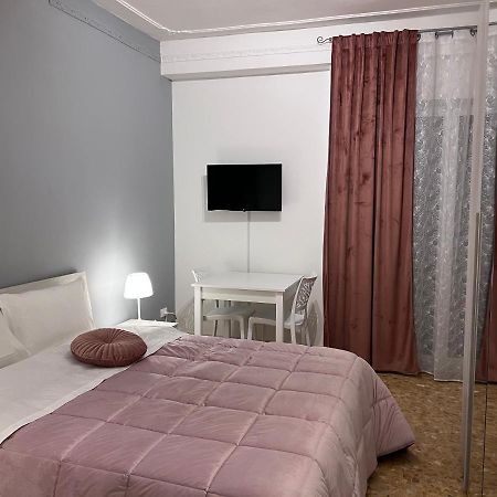Residenze Unita D'Italia Bed & Breakfast Bari Ngoại thất bức ảnh