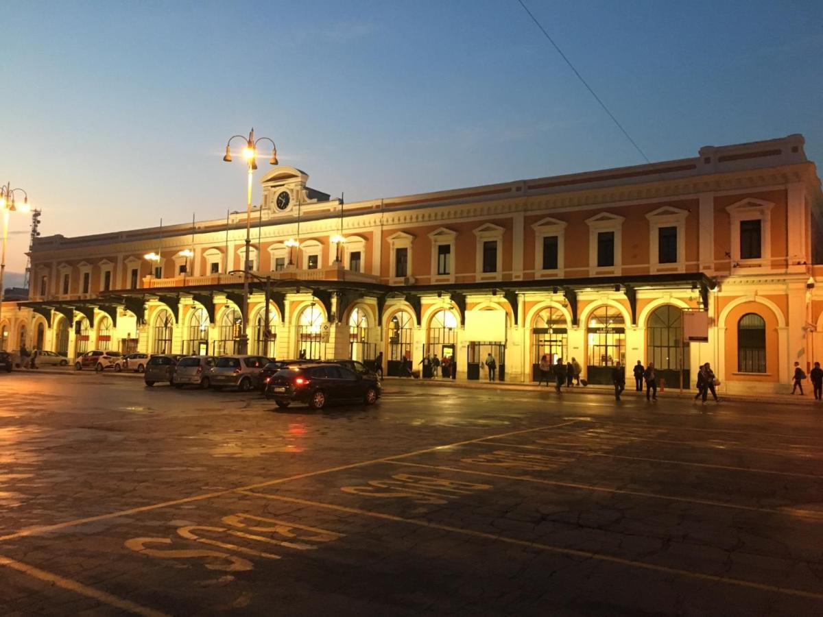 Residenze Unita D'Italia Bed & Breakfast Bari Ngoại thất bức ảnh