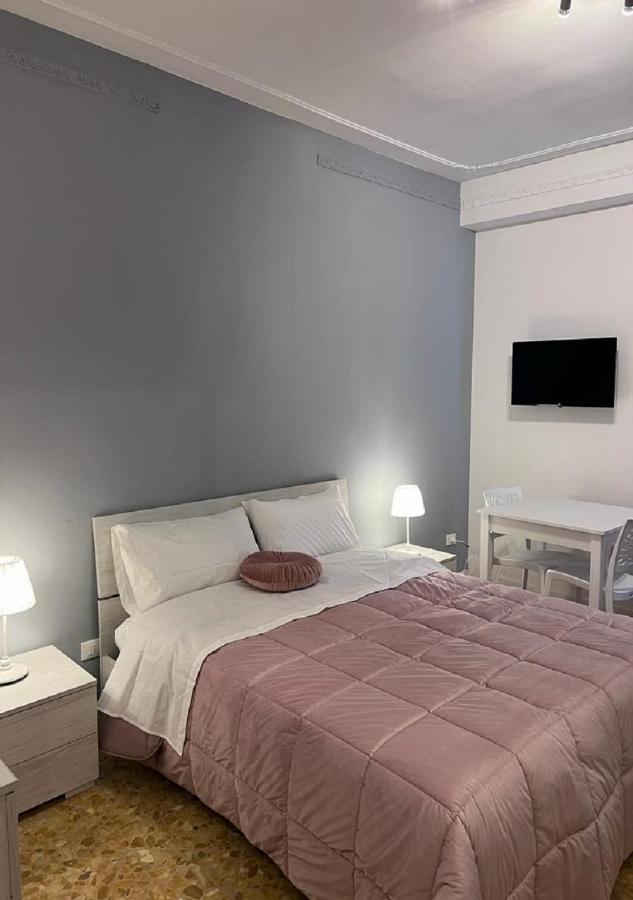 Residenze Unita D'Italia Bed & Breakfast Bari Ngoại thất bức ảnh