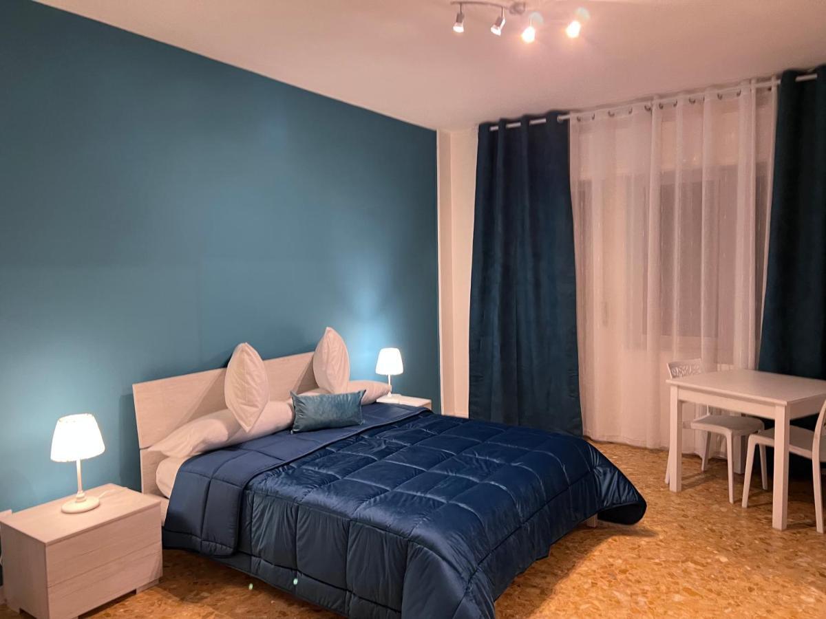 Residenze Unita D'Italia Bed & Breakfast Bari Ngoại thất bức ảnh
