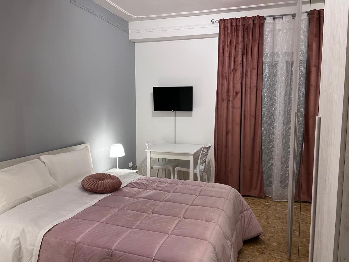 Residenze Unita D'Italia Bed & Breakfast Bari Ngoại thất bức ảnh
