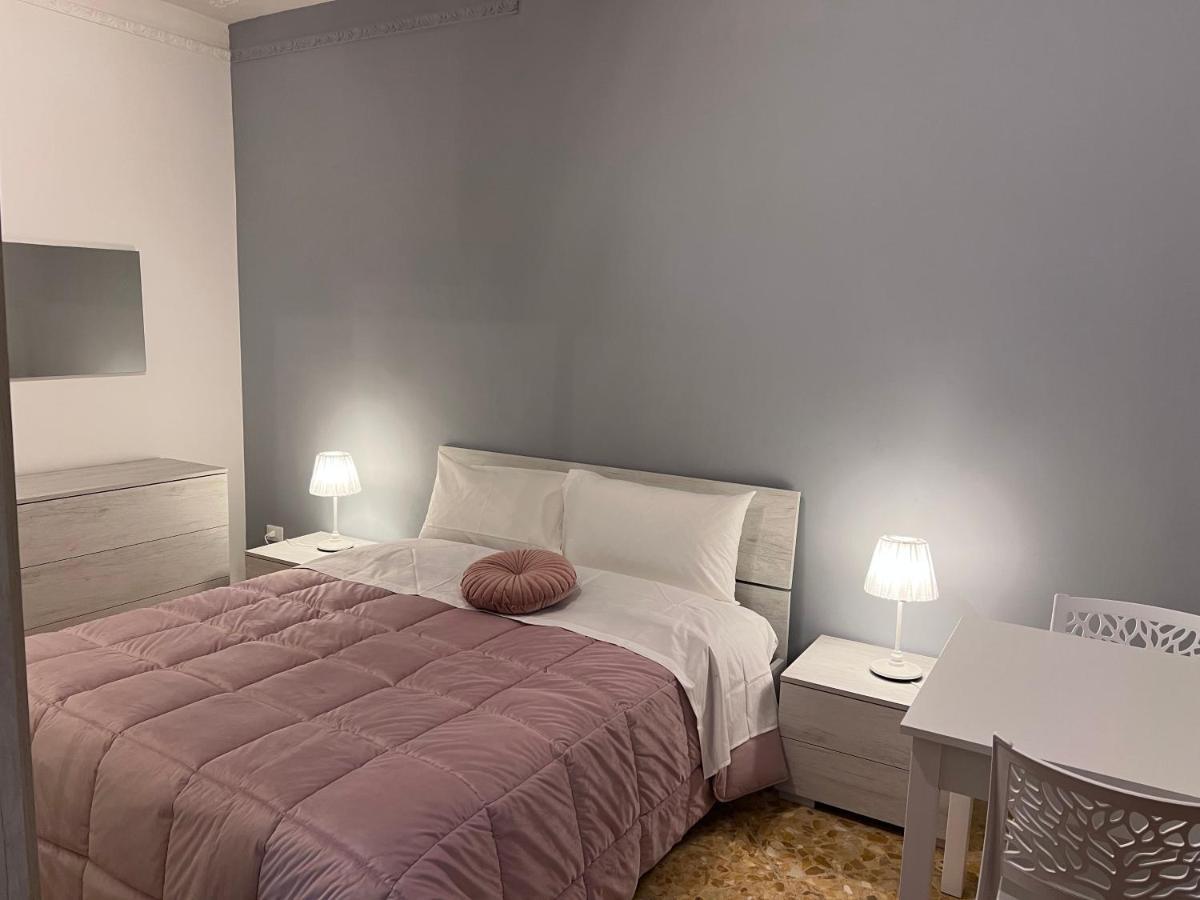 Residenze Unita D'Italia Bed & Breakfast Bari Ngoại thất bức ảnh