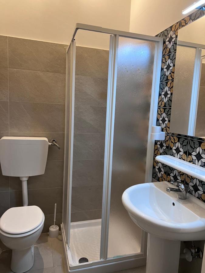 Residenze Unita D'Italia Bed & Breakfast Bari Ngoại thất bức ảnh